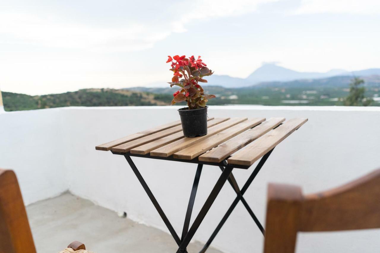 Serenity View - Traditional Village Apartment Kouses Экстерьер фото